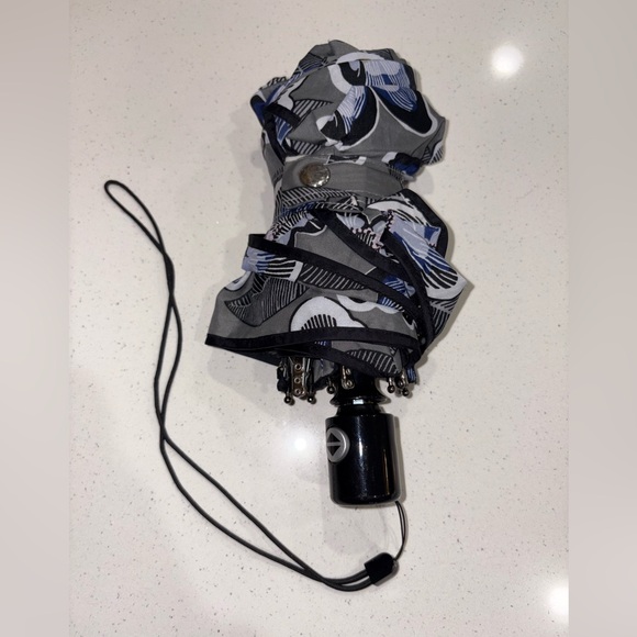 Big 15+ pc Vera Bradley lot purses umbrella wallets zip bag cups bags id ring - Picture 10 of 11